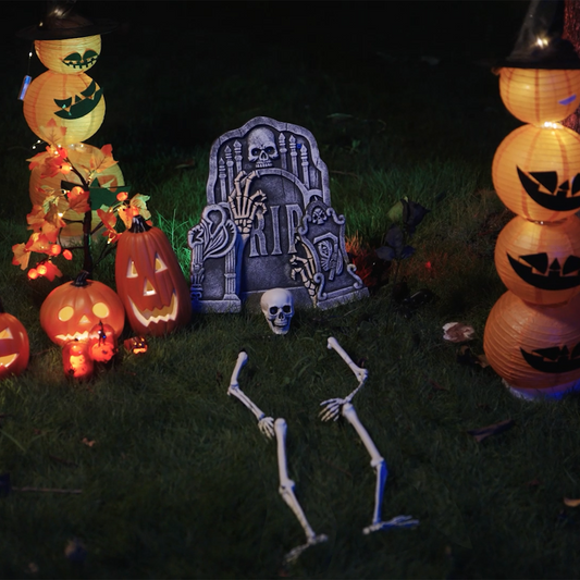 Halloween Skeleton with Ground Spikes White 45.5 x 13 cm