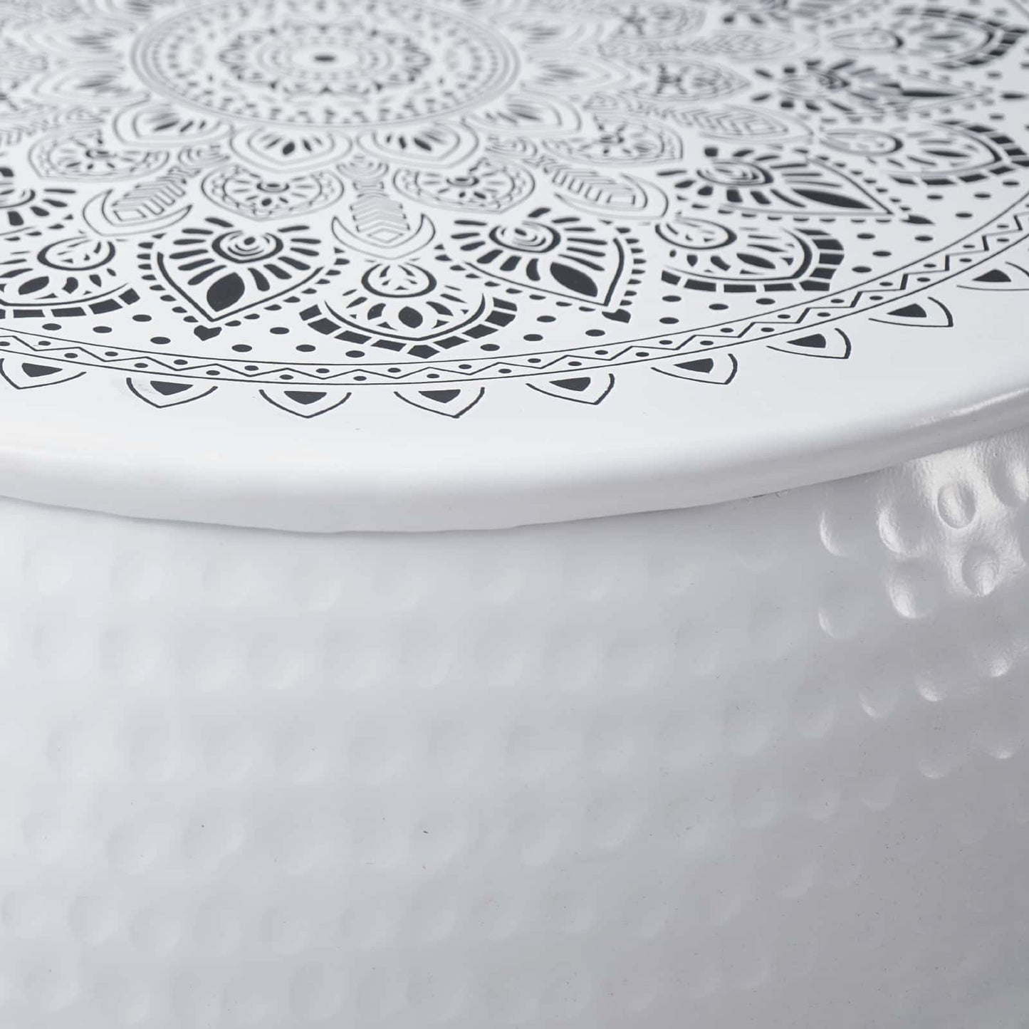 Round Coffee Table Hammered White Ø 55 x 55 cm Aluminium