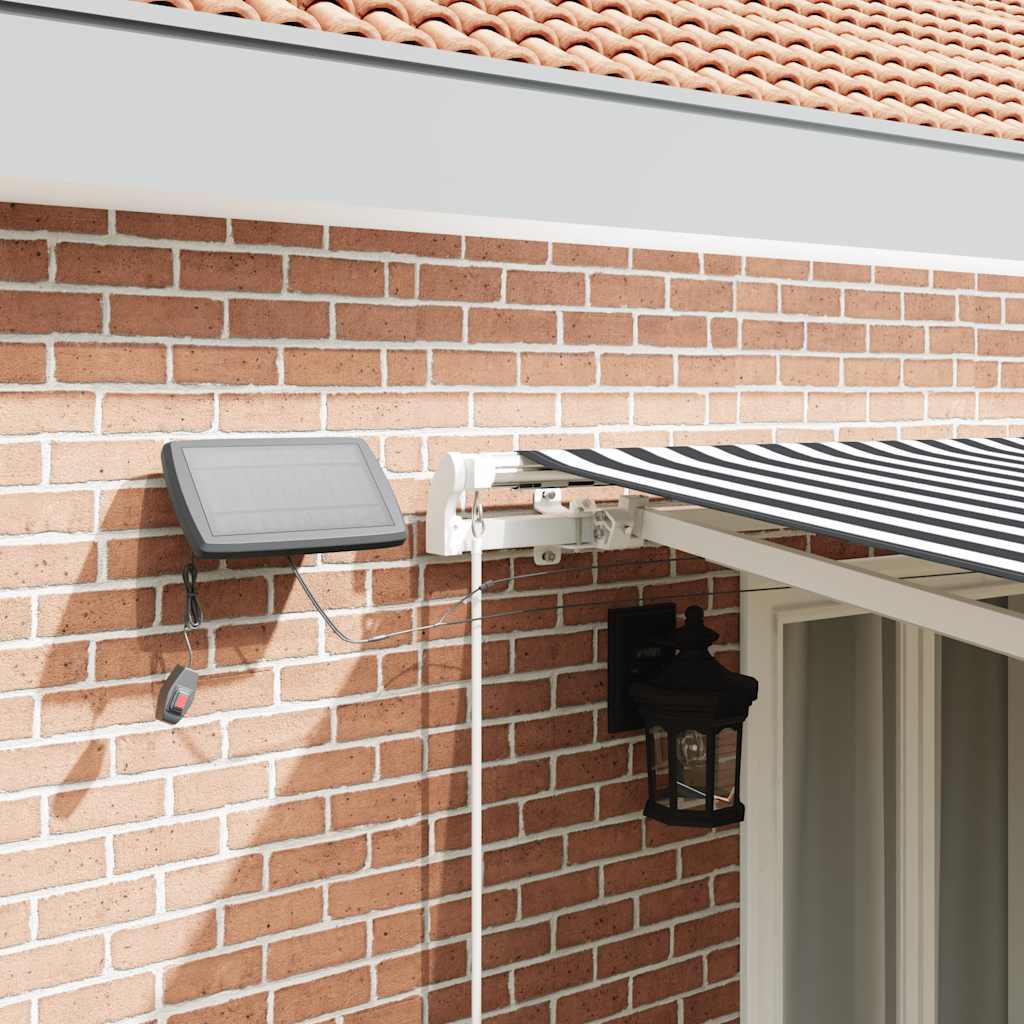 Retractable Awning | Anthracite and White