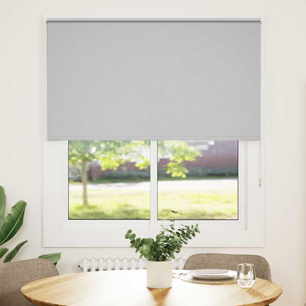 Roller Blind Blackout Light Grey 135x175 cm Fabric Width 131,6 cm Polyester