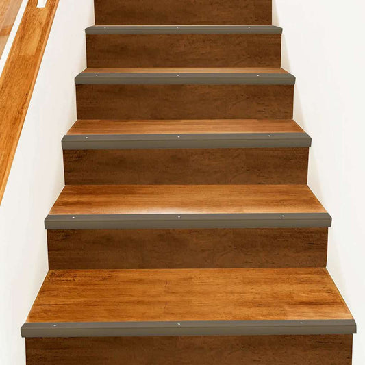 Stair Nosings 30 pcs Brown 67 x 3 x 2 cm Aluminium
