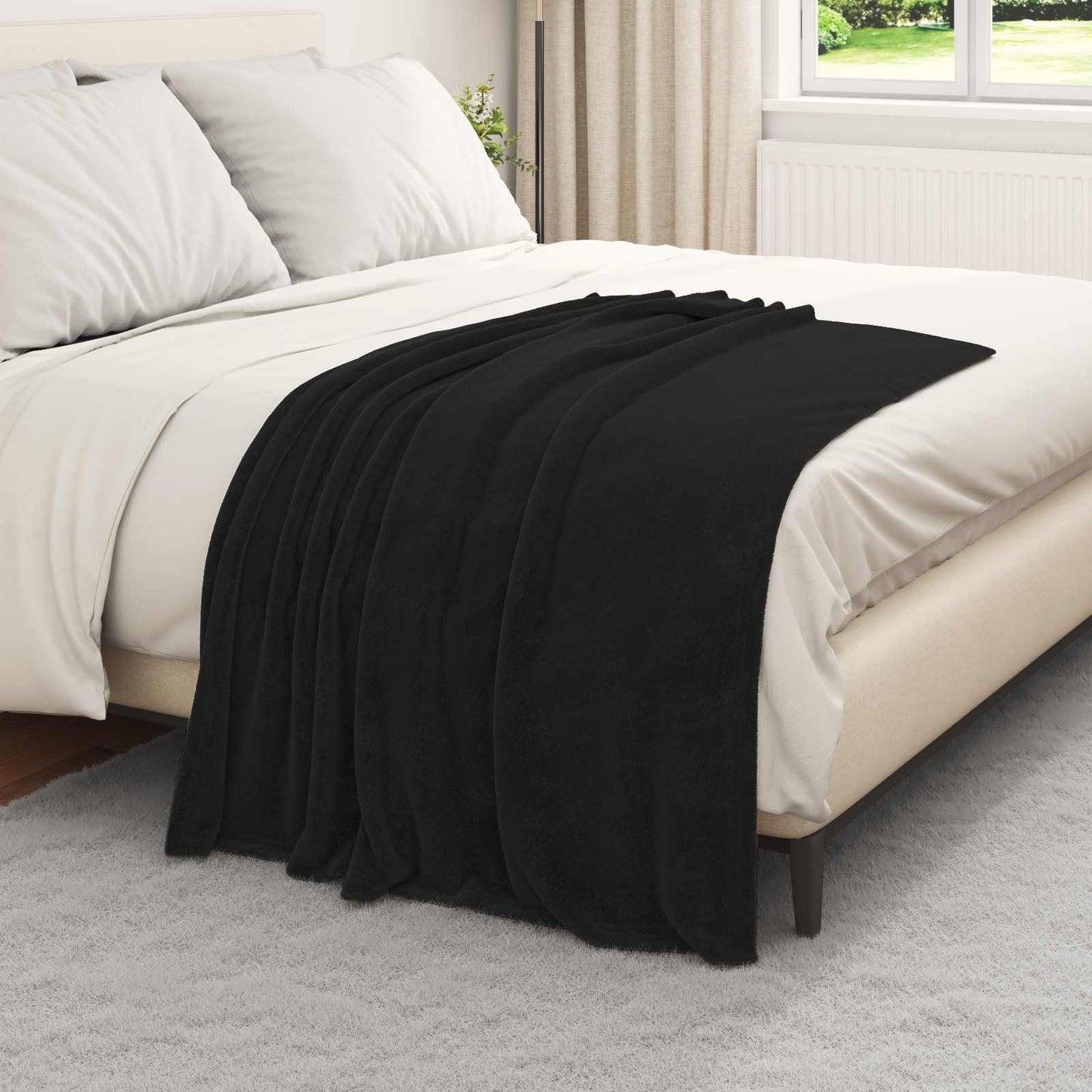 Throw Blanket Black 130 x 150 cm Fleece