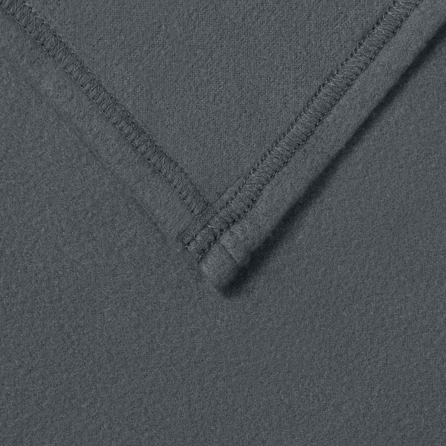 Throw Blanket Dark Grey 210 x 140 cm Fleece