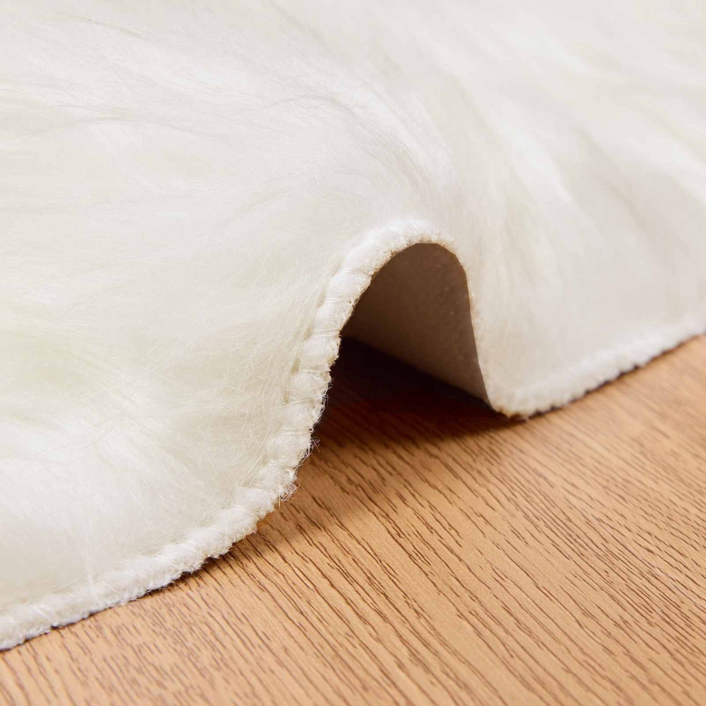 Faux Sheepskin Rug TAFALLA White Ø 80 cm Polyester