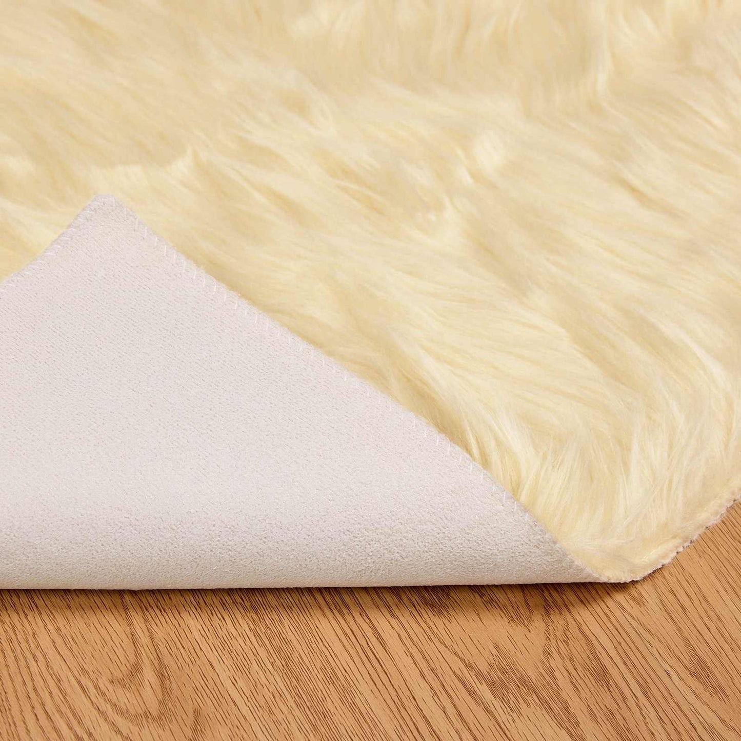 Faux Sheepskin Rug TAFALLA Cream 60 x 110 cm Polyester