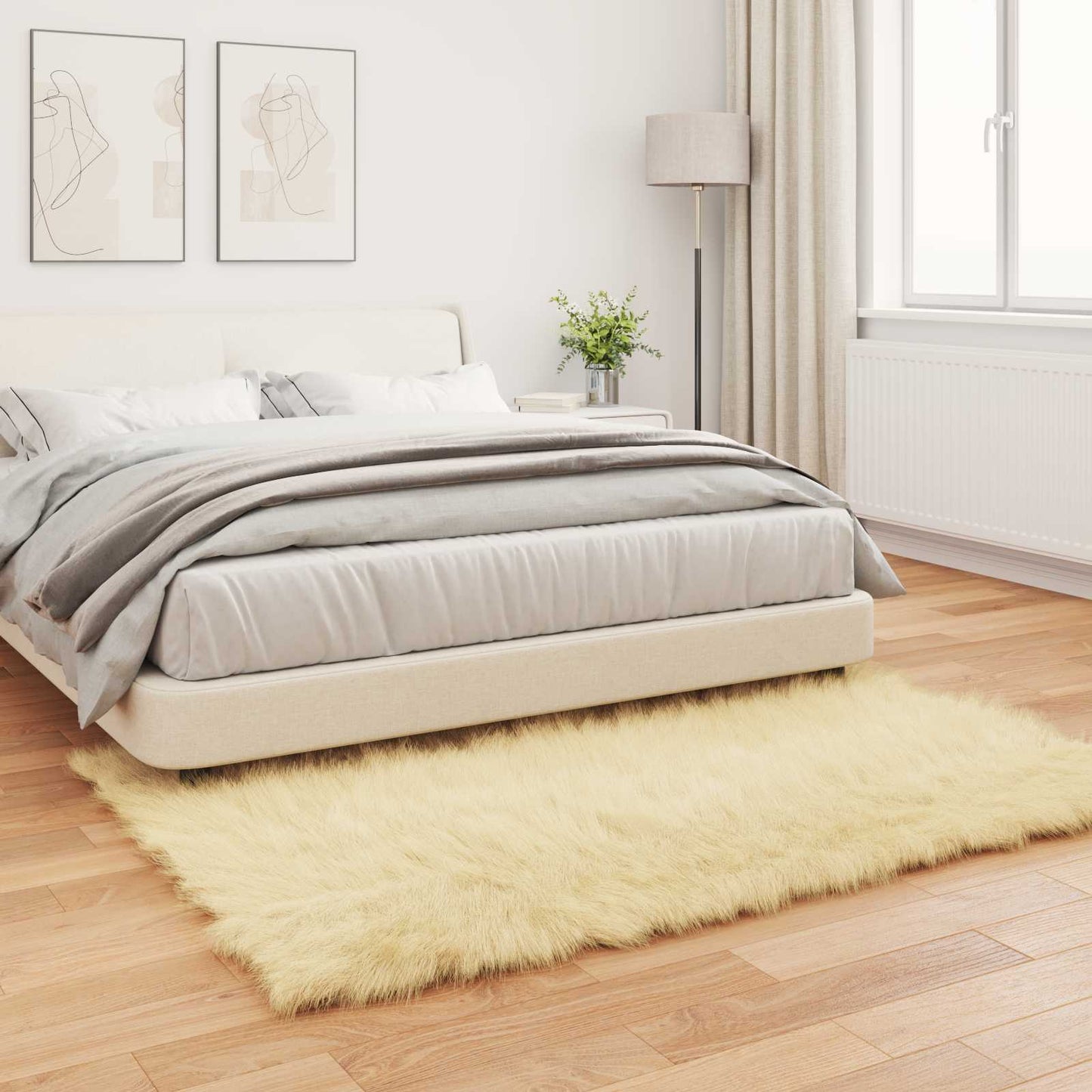 Faux Sheepskin Rug TAFALLA Cream 140 x 200 cm Polyester