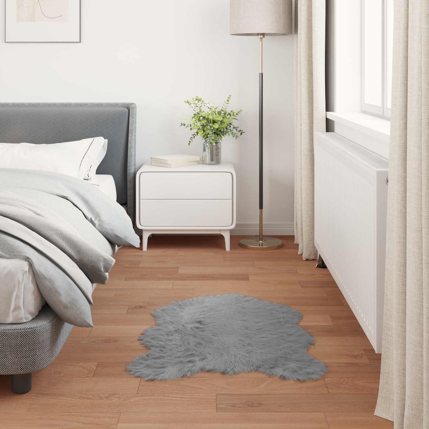 Faux Sheepskin Rug TAFALLA Grey 60 x 90 cm Polyester