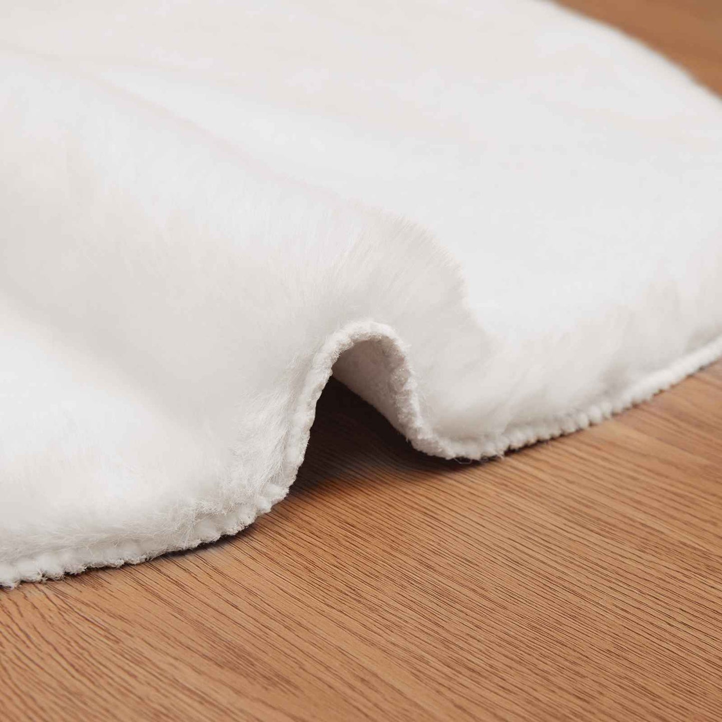 Anti-Slip Faux Rabbit Fur Rug OLITE White 60 x 90 cm Polyester