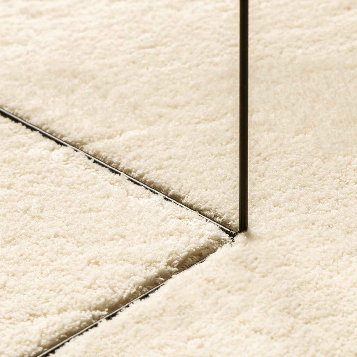 Medium Pile Soft and Washable Rug HUARTE Cream 80 x 750 cm