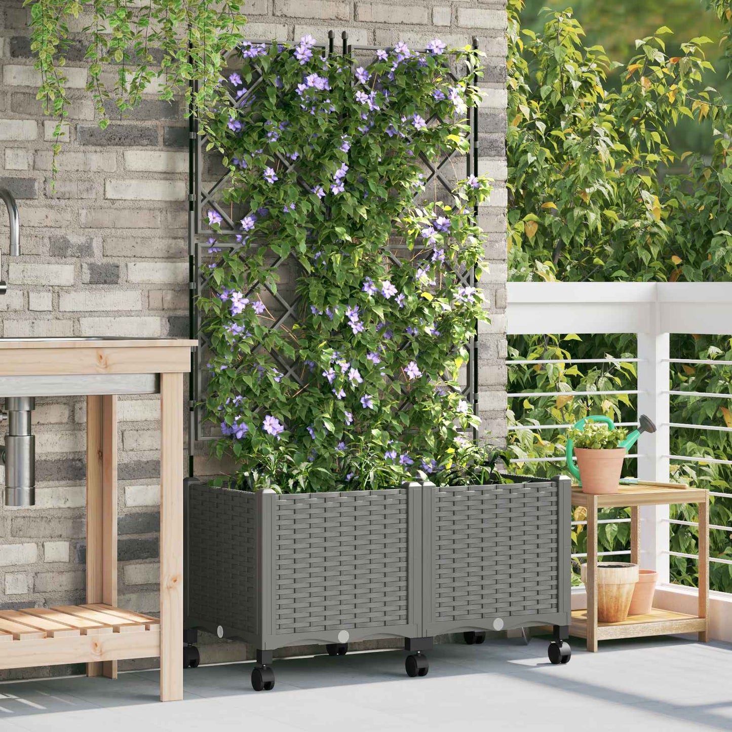 Garden Planter with Trellis&Wheels 2 pcs Light Grey PP
