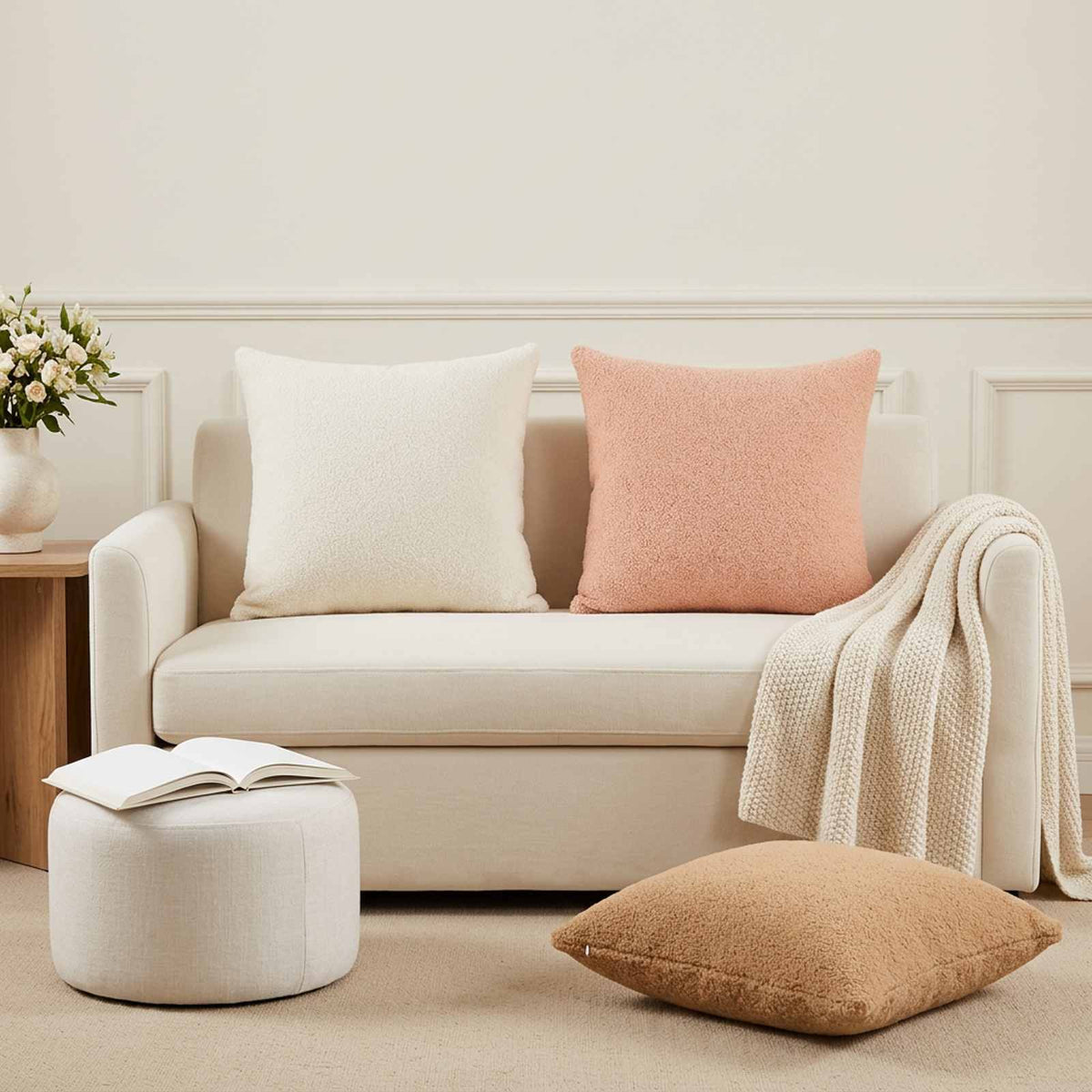 Cushion Cover 12 pcs HEERLEN Cream 50 x 50 cm Bouclé